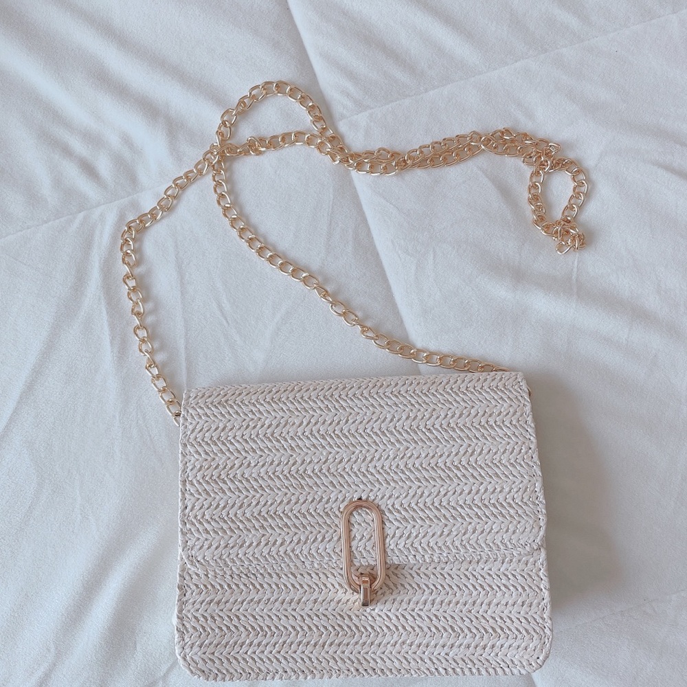 SHEIN Minimalist Flap Straw Bag